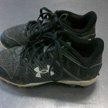 Used Under Armour LEADOFF BB/SB Cleats Black Youth 12.0 11339-S000193817