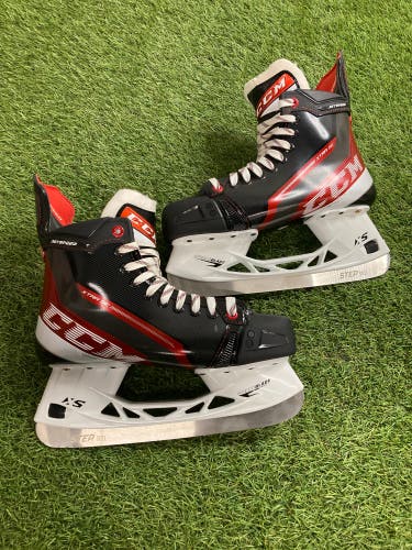 Senior CCM Jetspeed XTRA SE Hockey Skates Regular Width 8.5 (New)
