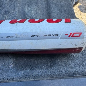 2023 Marucci CATX Alloy USSSA Certified Bat (-10) 19 oz 29" (Used)