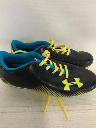 Used Under Armour Soccer Cleats Black Junior 04.5 11823-S000033856