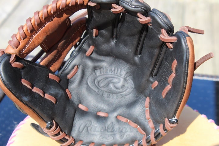 Infield RH Rawlings Premium Series Baseball Glove 11.25" (Used)