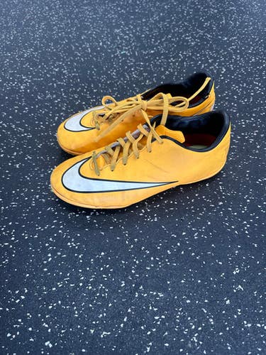 Used Nike MERCURIAL Soccer Indoor Shoes Yellow Senior 5 11849-S000031161