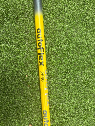 AUTOFLEX 505x fairway shaft with Callaway adapter(Used) 43.50” Winn dri tac less taper mid