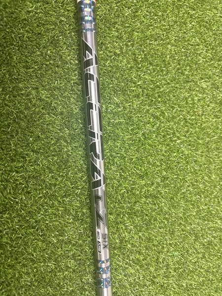 Accra TZ 5 60 M4 Stiff 42” golf pride z cord