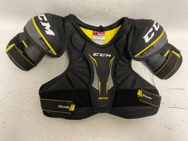 Used CCM TACKS 9040 Junior Shoulder Pads Black And Yellow SM 11855-S000190033