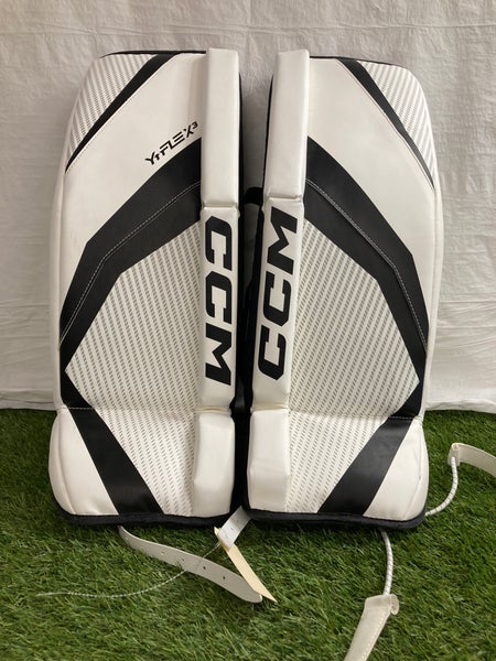 White 26" Youth CCM YTFLEX 3 Goalie Leg Pads (New)