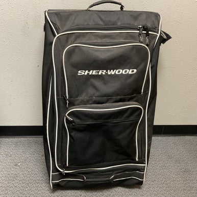 Used Sher-wood Jr 33 Hockey Wheeled Black 11855-S000189860