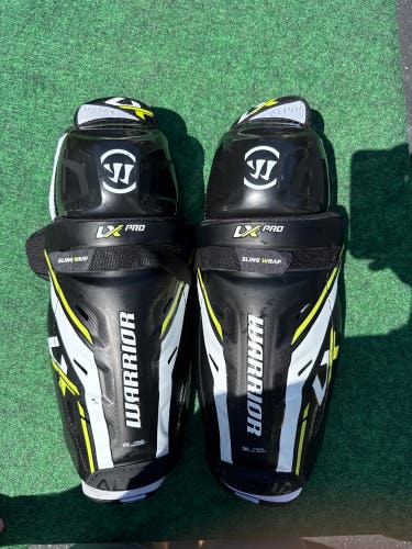 Senior Warrior Alpha LX Pro Shin Pads 14" (Used)