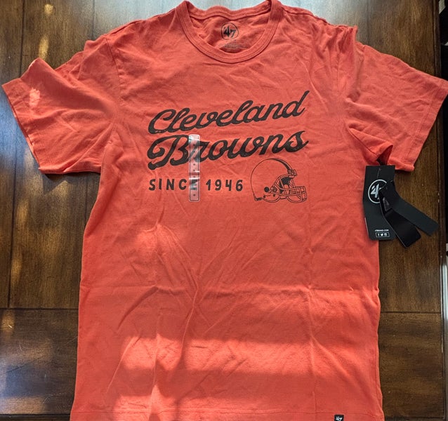 CLEAVLAND BROWNS  47 Brand SHORT SLEEVE *NWT* Adult Medium