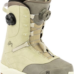Nitro x Hailey Langland Crown BOA Snowboard Boots, Women's 8 Sand New 2026