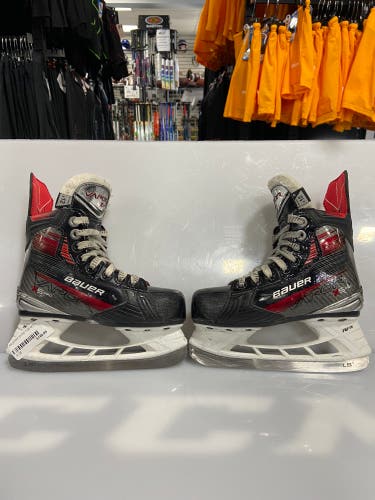 Used Bauer Vapor X5 Pro Size 12 D Skates