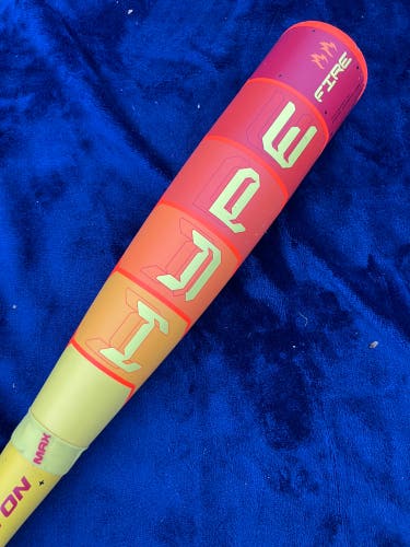 2025 Easton Hype Fire Composite Bat USABat Certified (-11) Composite 17 oz 28" (Used)