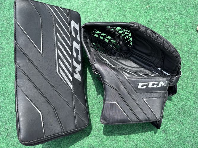 Black Junior CCM Axis 1.5 Goalie Glove & Blocker Set (Used)