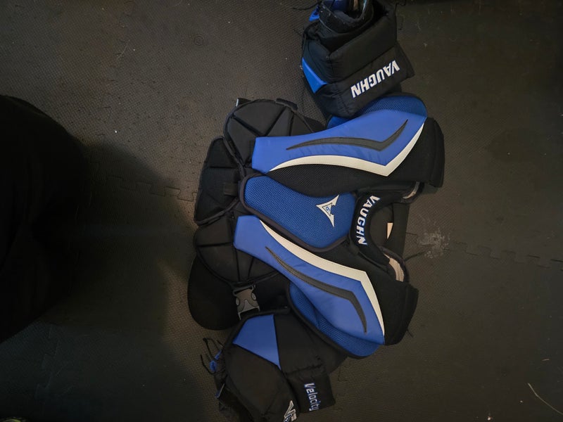 Small Vaughn Goalie Chest Protector (Used)
