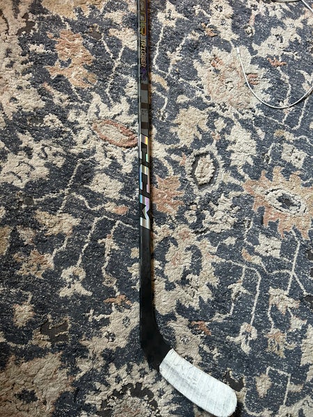 Senior CCM RibCor Trigger 9 Pro Left Hand Hockey Stick P28 (Used)