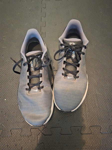 Men's Size M 11.0 (W 12.0) Nike Golf Shoes (Used)