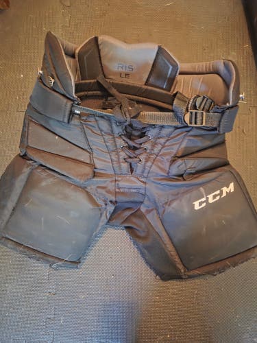 Intermediate Small CCM Premier R1.5 LE Hockey Goalie Pants (Used)