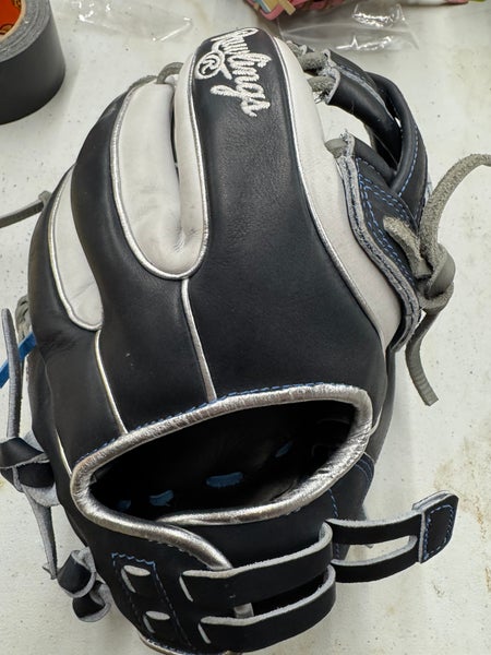 2025 Rawlings Heart of The Hide RH Infield Softball Glove 11.75" (Used)