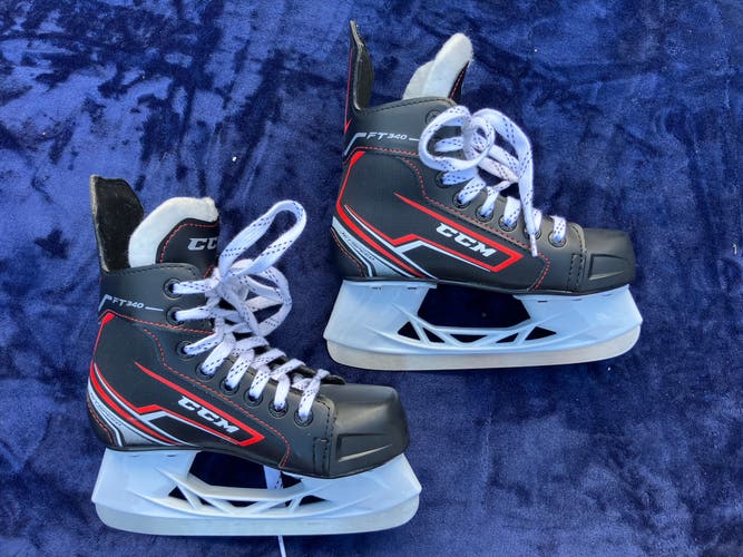 Senior CCM JetSpeed FT340 Hockey Skates Regular Width Size 1 (Used)