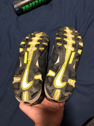 Men's Size M 10.5 (W 11.5) Nike Vapor Edge Shark Mid Top Molded Cleats (Used)