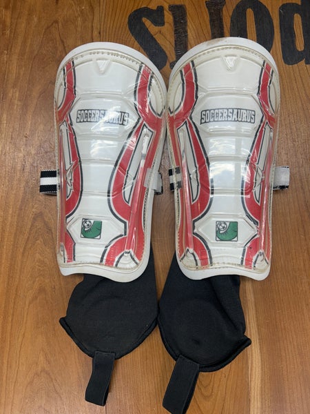 Soccersaurus Shin Guards 9”