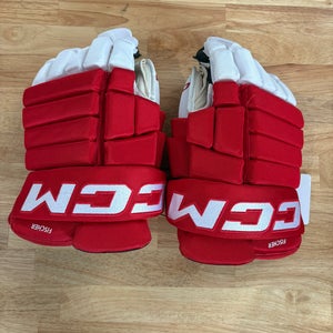Fischer Detroit Red Wings Stadium Series CCM HG4RPP Gloves 14" Pro Stock (New)