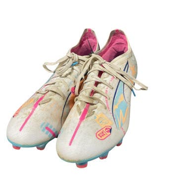 Used Puma Soccer Cleats White Senior 7.5 11834-S000039609