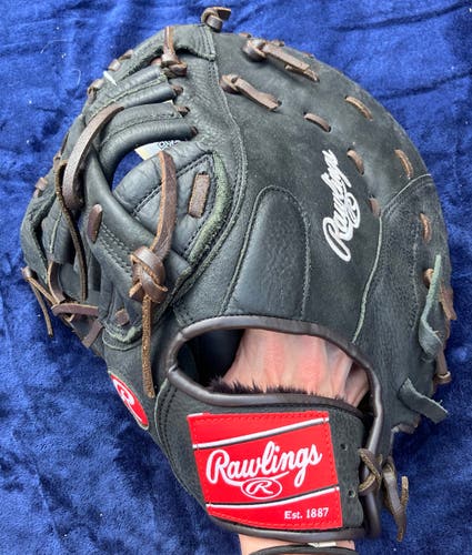Black Rawlings Premium Series RH First Base Baseball Glove 12.5" (Used)