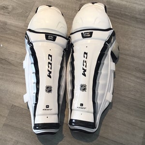 Senior CCM 21K Shin Pads Pro Stock (New)