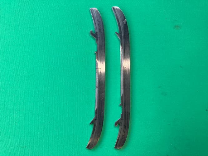 Bauer Fly-X Holders, Runners, & Replacement Steel Blades 246 mm (Used)