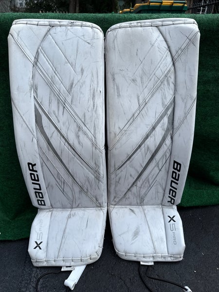 White Bauer Vapor X5 Pro Goalie Leg Pads (Used) | Intermediate Large (32+)