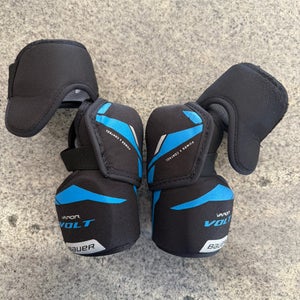 Junior Medium Bauer Vapor Volt Elbow Pads (Used)