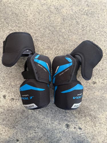 Junior Medium Bauer Vapor Volt Elbow Pads (Used)