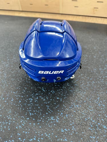 Large Bauer Re-Akt 75 Helmet