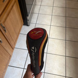 Men's 2013 TaylorMade r7 Right Handed Fairway Wood Regular Flex 3 Wood (Used)