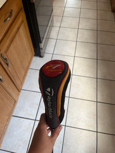 Men's 2013 TaylorMade r7 Right Handed Fairway Wood Regular Flex 3 Wood (Used)