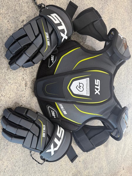 Large Youth STX Stallion 200 Shoulder Pads (Used)