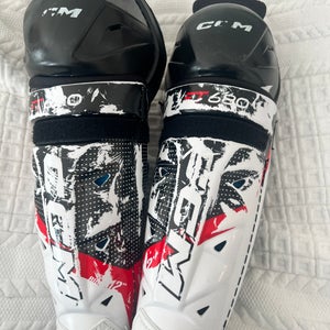 Junior CCM Jetspeed FT680 12" Shin Pads (Used)