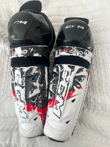 Junior CCM Jetspeed FT680 12" Shin Pads (Used)