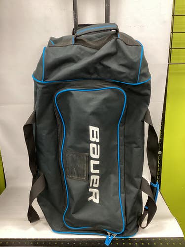 Used Bauer Jr Hockey Wheeled Black 11851-S000037081