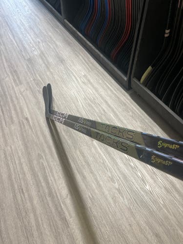 Senior CCM Super Tacks AS-V Pro Right Handed Hockey Stick P29 Pro Stock (New)