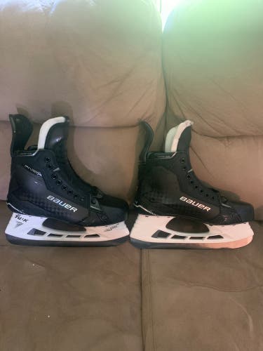 Bauer Supreme Shadow Hockey Skates Regular Width 8 (New)