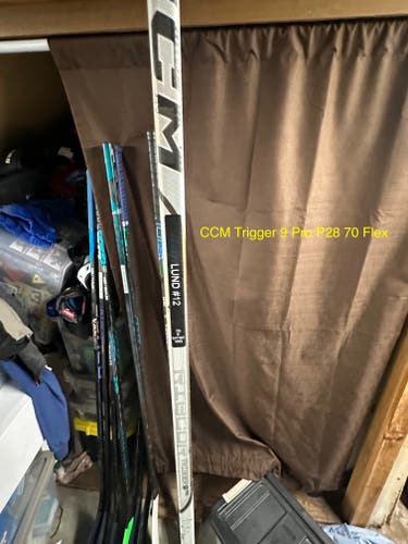 REFURBISHED - Senior CCM RibCor Trigger 9 Pro Right Handed Hockey Stick P28 Pro Stock (Used)