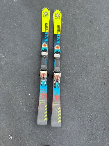 Volkl Racetiger SL 138 cm Racing Skis With Marker Race 10 Bindings (Used)