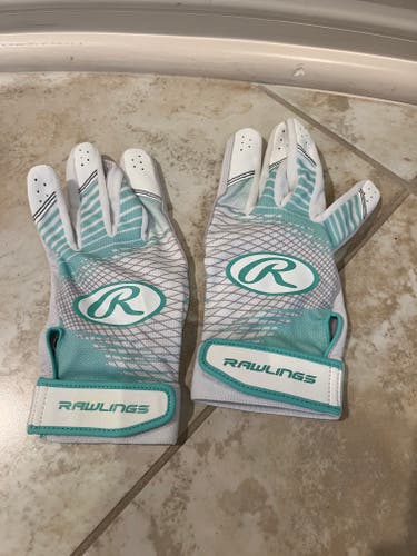Adult Small Rawlings Batting Gloves (Used)
