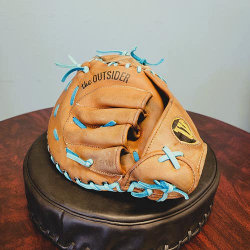 Wilson RH First Base A2841 Baseball Glove 12" Reconditioned & Relaced. Beautiful Glove!!!