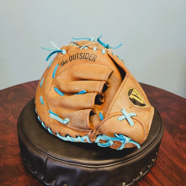 Wilson RH First Base A2841 Baseball Glove 12" Reconditioned & Relaced. Beautiful Glove!!!