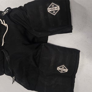 Senior Medium Tackla Air 9000 Hockey Pants (Used)