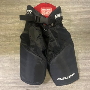 Junior Small Bauer Vapor X700 Hockey Pants  (Used)