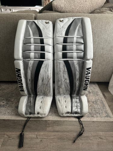 34" Vaughn Velocity V6 Goalie Leg Pads Pro Stock (Used)